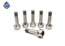 Ferrari titano ratų stebulės varžtai