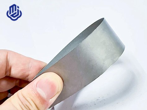 Nitinolio lydinio plokštė